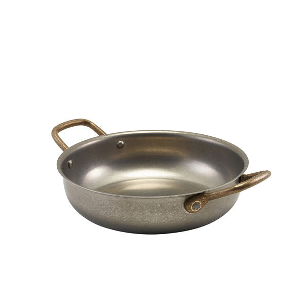 Se Genware Vintage Steel Rund Fad 19,5 x 5 Cm ✔ Kæmpe udvalg i Genware - Køb online på udsalg og tilbud lige nu ✔ Super billig fragt og lynhurtig levering - Varenummer: Barlife-1553189 og 5020403117742 på lager - Udsalg på Køkken - Borddækning Store besparelser – op til 77% - Et af Danmarks største udvalg – 2.739+ mærker