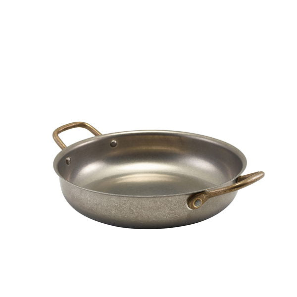 Se Genware Vintage Steel Rund Tallerken 22 x 5 Cm ✔ Kæmpe udvalg i Genware - Køb online på udsalg og tilbud lige nu ✔ Meget billig fragt og hurtig levering - Varenummer: Barlife-1552822 og 5020403117773 på lager - Udsalg på Køkken - Køkkenartikler - Køkkenservice Få op til 63% i rabat - Over 1.798 mærker samlet på udsalg