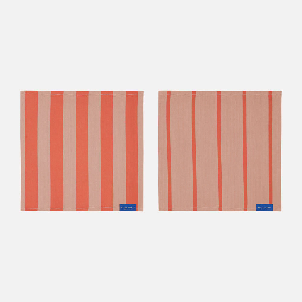 Se Mette Ditmer STRIPES Klarklud 2-Pak - Koral ❤ Kæmpe udvalg i Mette Ditmer - Køb online på udsalg og tilbud lige nu ❤ Billig fragt • Hurtig levering - Varenummer: HomeFeeling-4907 og barcode / Ean: 5706241953079 på lager - Udsalg på Alt i køkkenting og borddækning - Køkkentekstiler Op til 61% rabat - Mere end 1.329 populære mærker på udsalg