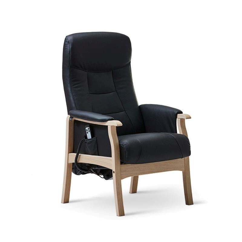 Sanne lænestol i sort læder med egetræsstel fra Comfort Living