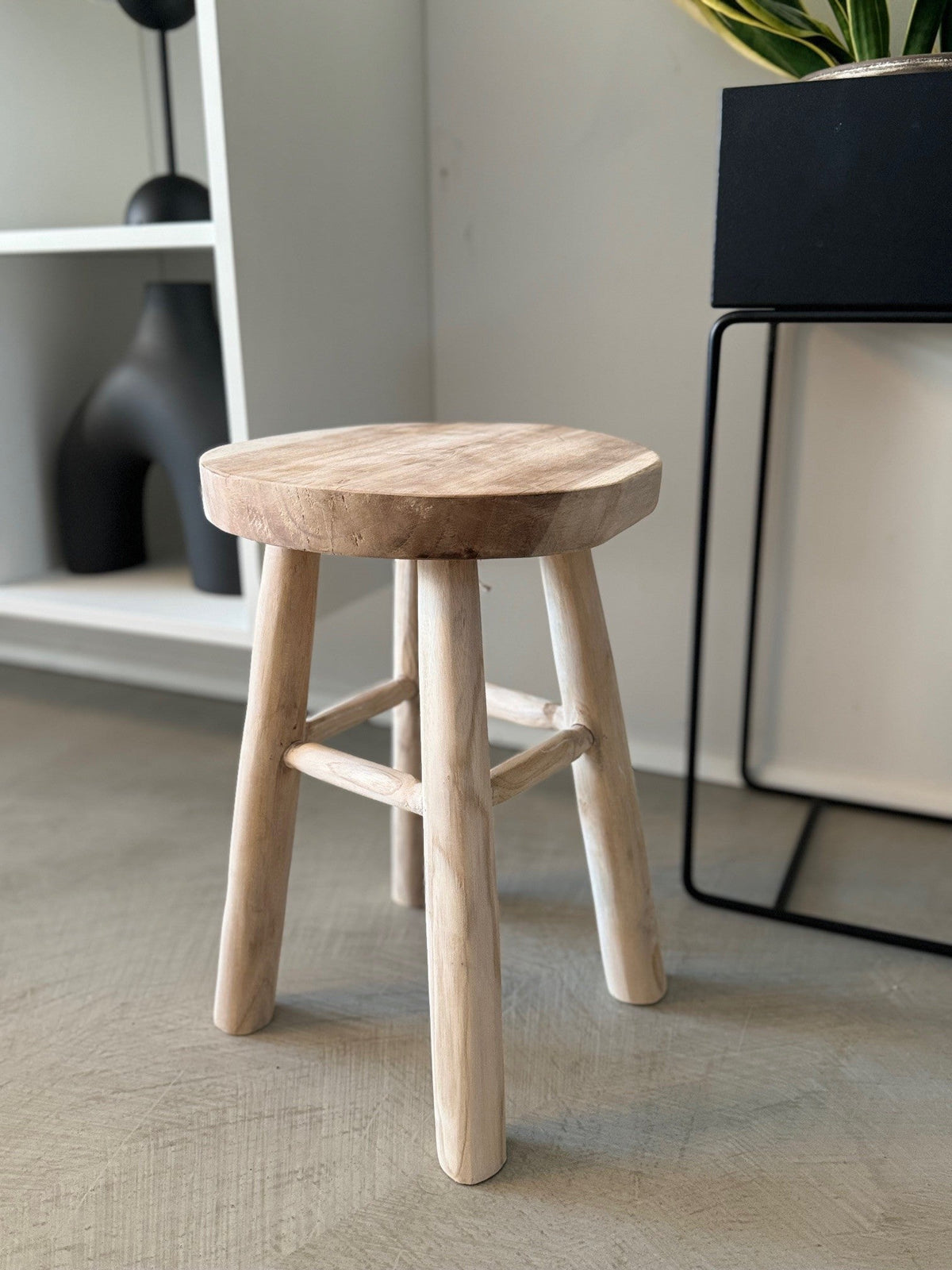 Se Taburet - Teaktræ, H42 cm ❤ Kæmpe udvalg i Bolig og Haven - Køb online på udsalg og tilbud lige nu ❤ Super billig fragt og lynhurtig levering - Varenummer: Bolig&Haven-48059239366986 og barcode / Ean: 8711295985591 på lager - Udsalg på Få op til 67% i rabat - Shop udsalg fra mere end 1.798 mærker