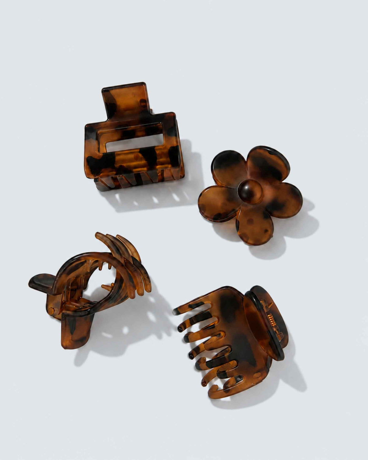 Fire små hårklemmer i varianten Tortoise fra Hairlust, Small Claw Hair Clips