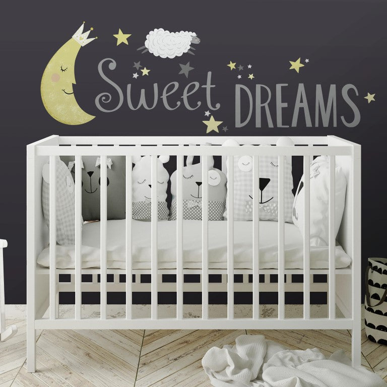 Se Sweet Dreams Wallstickers ✔ Kæmpe udvalg i Roommates - Køb online på udsalg og tilbud lige nu ✔ Billig fragt • Hurtig levering - Varenummer: MMAction-216061 og 34878382159 på lager - Udsalg på Wallstickers til børneværelset Få op til 63% i rabat - Over 2.739 mærker på stort udsalg