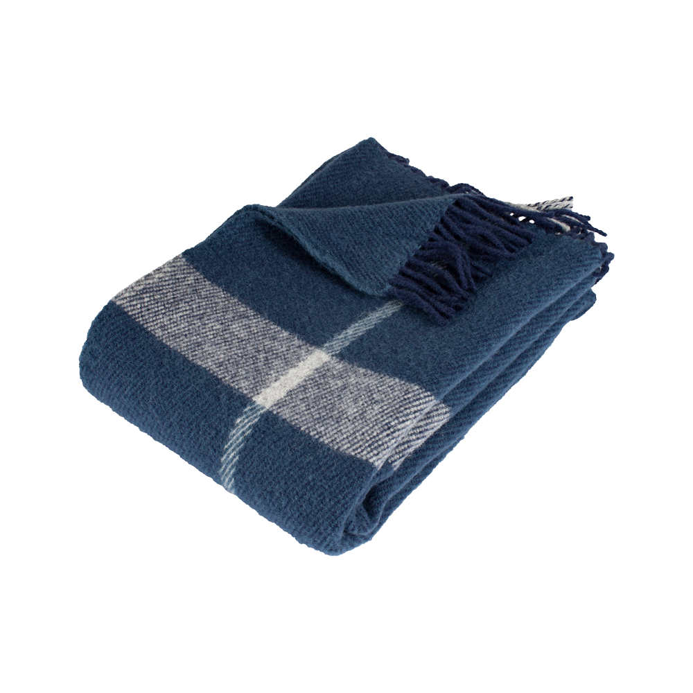 Se Arctic TOKE Uldplaid Blue ❤ Kæmpe udvalg i Arctic - Køb online på udsalg og tilbud lige nu ❤ Billig fragt og hurtig levering - Varenummer: HomeFeeling-456 og barcode / Ean: 5703288091184 på lager - Udsalg på Plaider - Uldplaid - Alle plaider Spar helt op til 79% - Kæmpe udsalg på over 739 brands