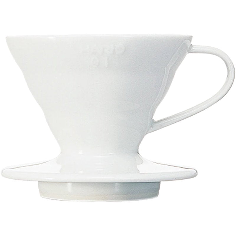 Se V60 Kaffedripper 01 Keramik / Hvid Hario ✔ Kæmpe udvalg i HARIO - Køb online på udsalg og tilbud lige nu ✔ Meget billig fragt og hurtig levering - Varenummer: Barlife-1492663 og 4977642143340 på lager - Udsalg på Køkken - Kaffe og Te Udstyr Op til 63% rabat - Kendte mærker på udsalg – over 1.329 mærker