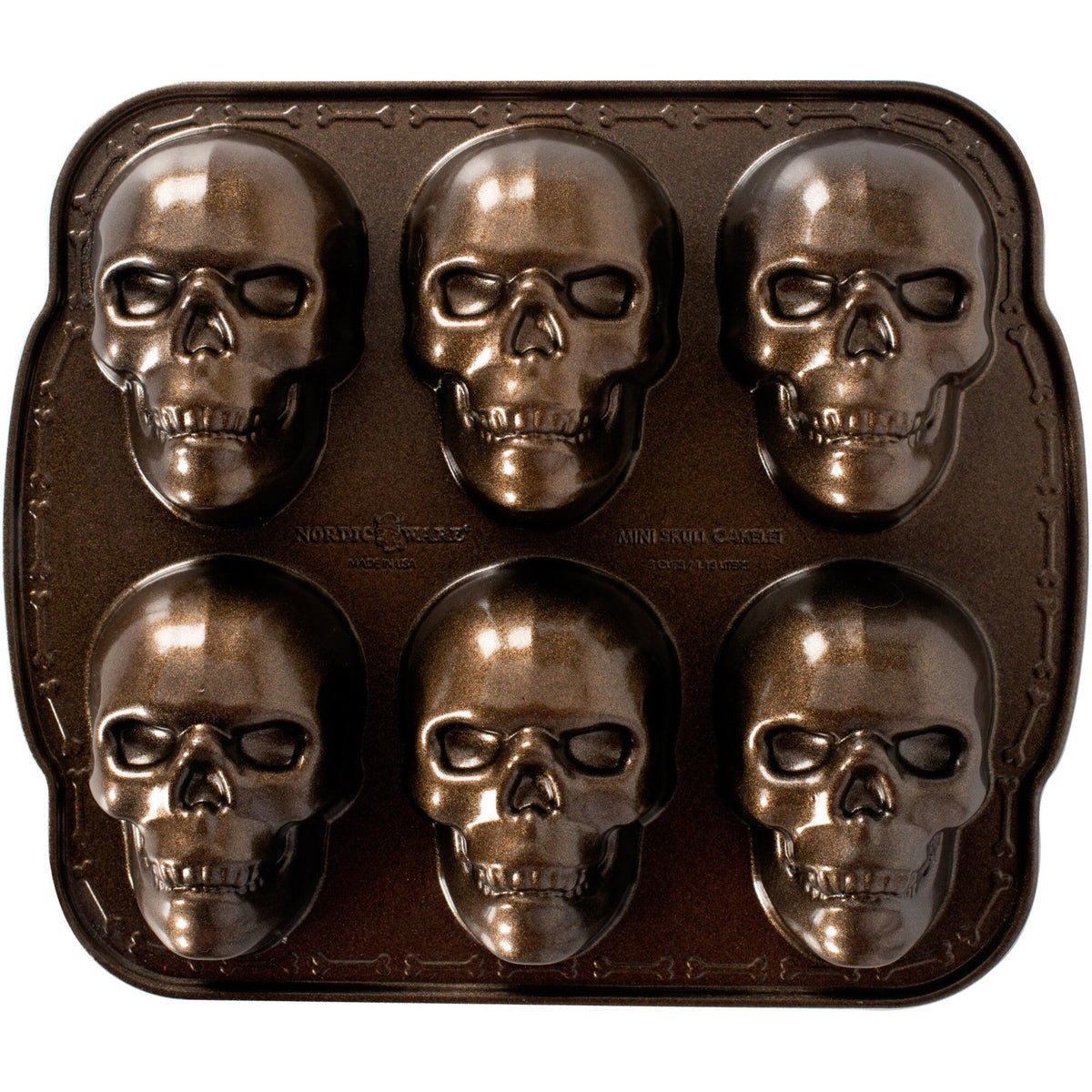 Nordic Ware Haunted Skull bageform i støbt aluminium