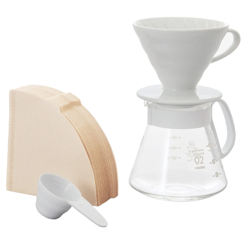 Hvidt keramisk Hario V60 02 dripper-sæt til pour-over kaffe