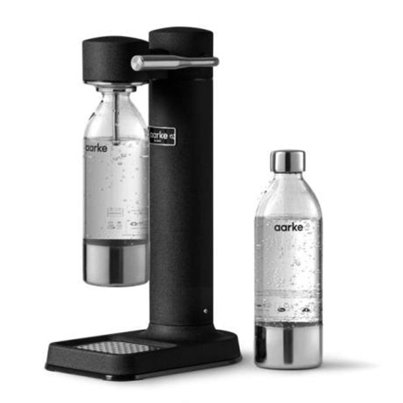 Se Aarke Carbonator 3 sodavandsmaskine, sort + ekstra flaske ✔ Kæmpe udvalg i Aarke ✔ Meget billig fragt og hurtig levering: 1 - 2 hverdage - Varenummer: KTO-B1018 og barcode / Ean: &