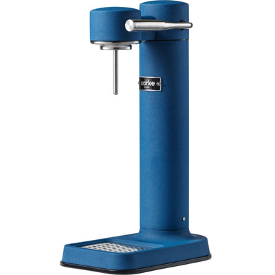 Se Aarke Carbonator 3 sodavandsmaskine, cobalt blue ✔ Kæmpe udvalg i Aarke ✔ Meget billig fragt og hurtig levering: 1 - 2 hverdage - Varenummer: KTO-A1236 og barcode / Ean: '7350091793682 på lager - Udsalg på Sodavandsmaskine Spar op til 64% - Over 1334 design brands på udsalg