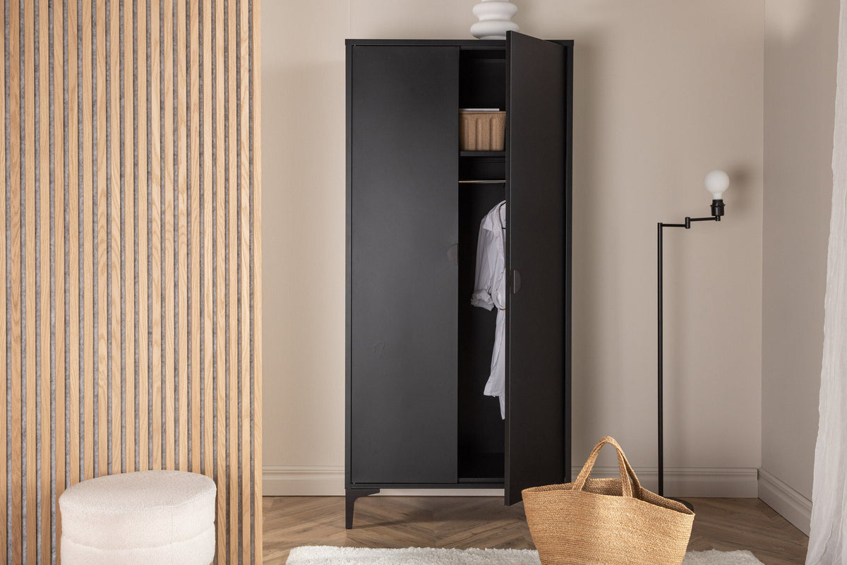 Se Venture Home - Piring skab - sort stål, hylder og bøjlestang - 85Ã45Ã183cm ❤ Kæmpe udvalg i Venture Home - Køb online på udsalg og tilbud lige nu ❤ Meget billig fragt og hurtig levering - Varenummer: Bolig&Haven-52765695574346 og barcode / Ean: 7340220835529 på lager - Udsalg på Spar stort – op til 53% - Over 2.739 brands med kæmpe udsalg