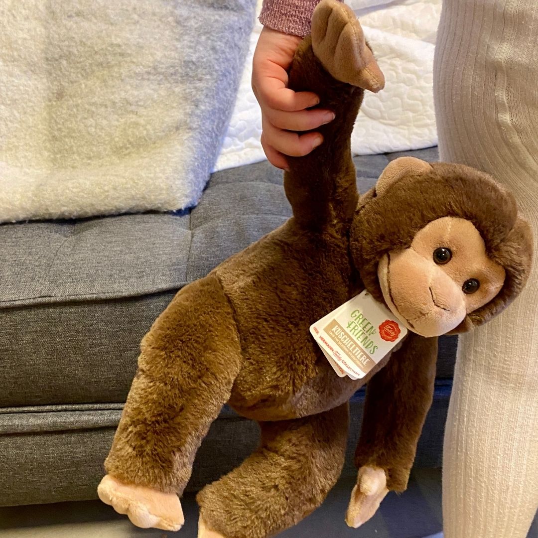Brun siddende abebamse fra Teddy Hermann