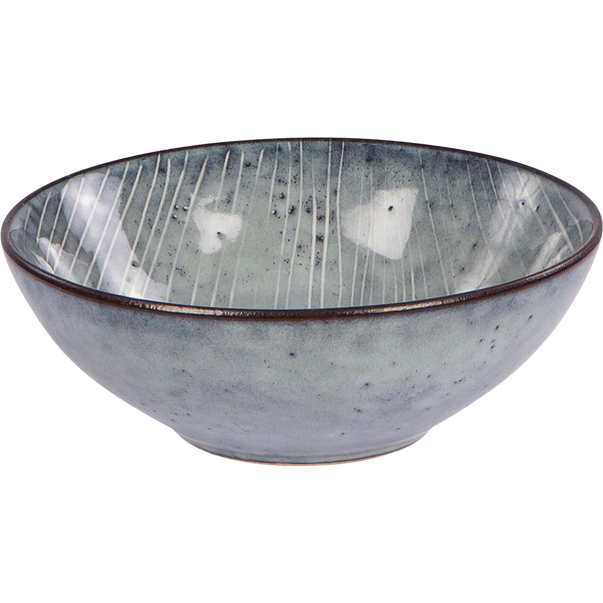Håndlavet blågrå Nordic Sea skål i stentøj fra Broste Copenhagen med håndmalede striber, 17 x 6 cm