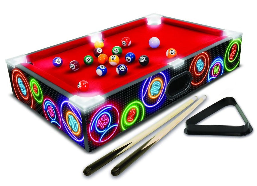 Se Arcade Pool Neon med LED-Lys ✔ Kæmpe udvalg i Merchant Ambassador - Køb online på udsalg og tilbud lige nu ✔ Billig fragt og hurtig levering - Varenummer: MMAction-216513 og 4897049306318 på lager - Udsalg på Multi / Mini Spilleborde Op til 61% rabat - Kendte mærker på udsalg – over 1.329 mærker