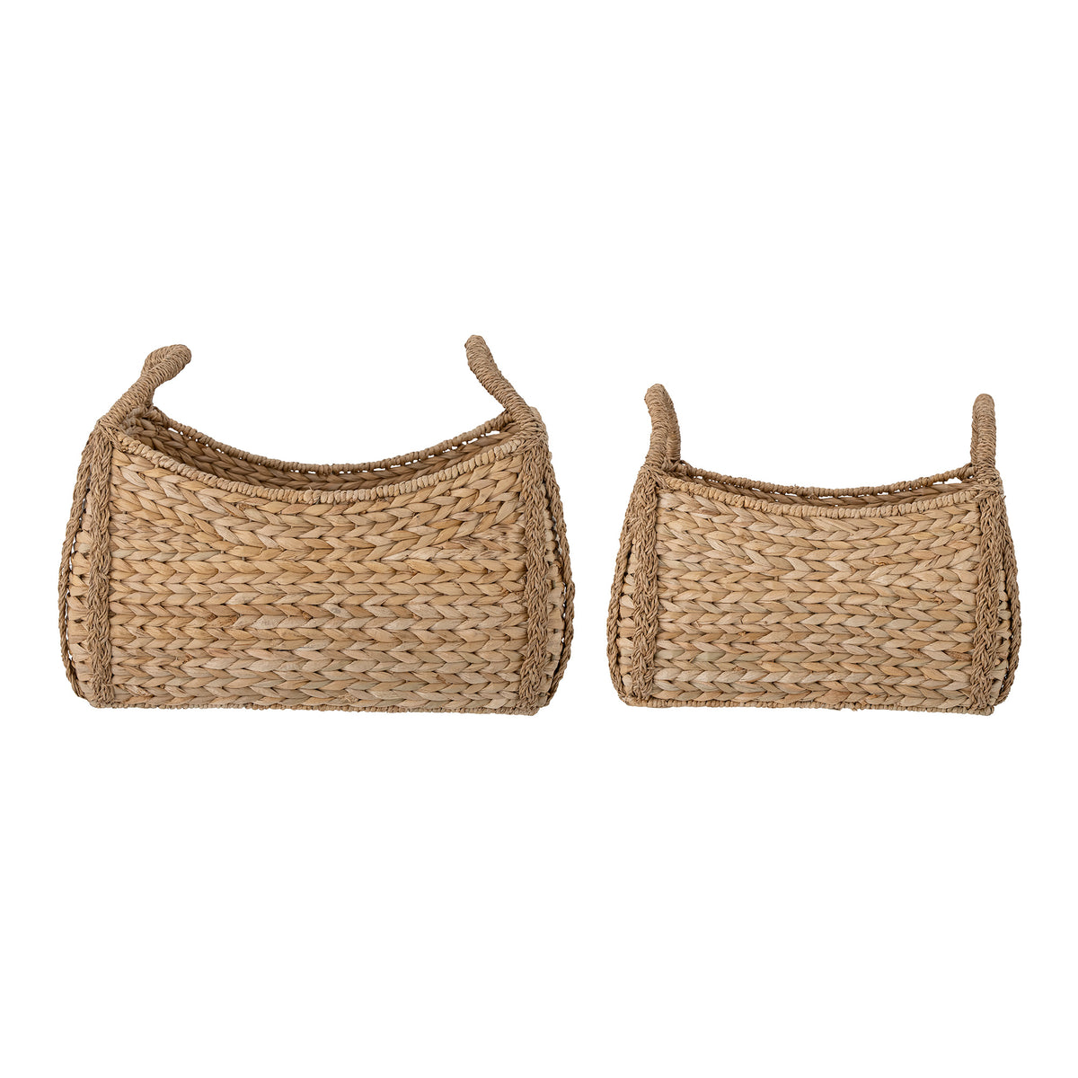 Se BLOOMINGVILLE Selma kurv, m. hank - natur bankuan græs og rattan (sæt af 2) ❤ Kæmpe udvalg i Bloomingville - Køb online på udsalg og tilbud lige nu ❤ Super billig fragt og lynhurtig levering - Varenummer: Boboonline-81949 og barcode / Ean: 5711173289271 på lager - Udsalg på Interiør,Diverse opbevaring,Kurve,
Diverse opbevaring,
Bloomingville,
Kurve med hank,
Interiør, Op til 57% rabat - Mere end 1.329 populære mærker på udsalg