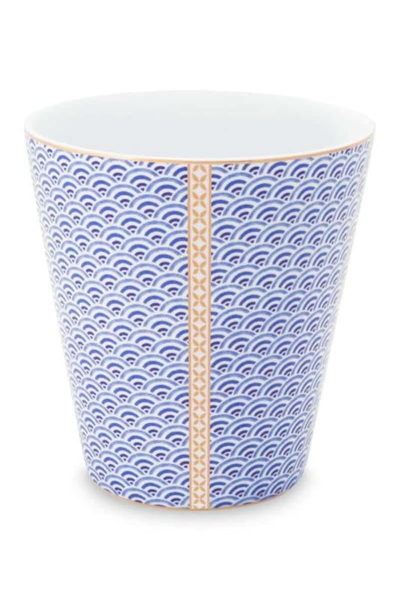 Se billigt tilbud på Mug without Ear Royal Yerseke Blue Wave 230ml! Udsalg på Pip Studio - Køb nu! Hurtig levering, billig fragt. Varenummer: CADEC-51.002.277. Spar op til 67%.