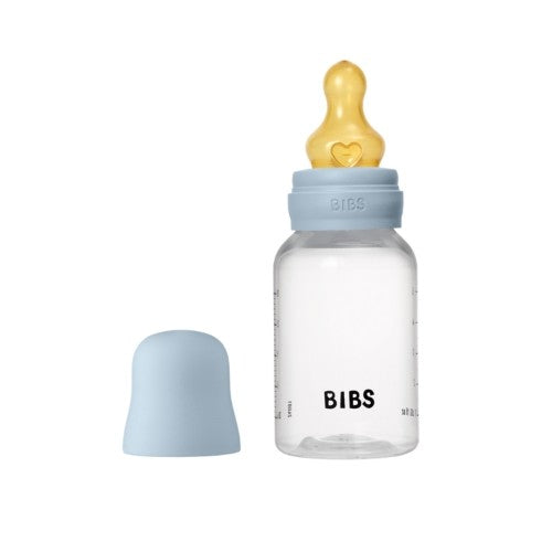 Bibs Baby Bottle sutteflaske i plast, komplet sæt på 150 ml med låg og latexsut