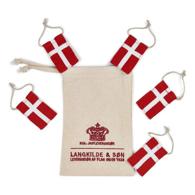 Se Langkilde & Søn - Pynteflag, 5 stk., DK flag ❤ Stort online udvalg i Langkilde & Søn ❤ Meget billig fragt og hurtig levering: 1 - 2 hverdage - Varenummer: RKTK-LOS37006B og barcode / Ean: '5709368009247 på lager - Udsalg på Spar op til 54% - Over 1312 kendte brands på udsalg