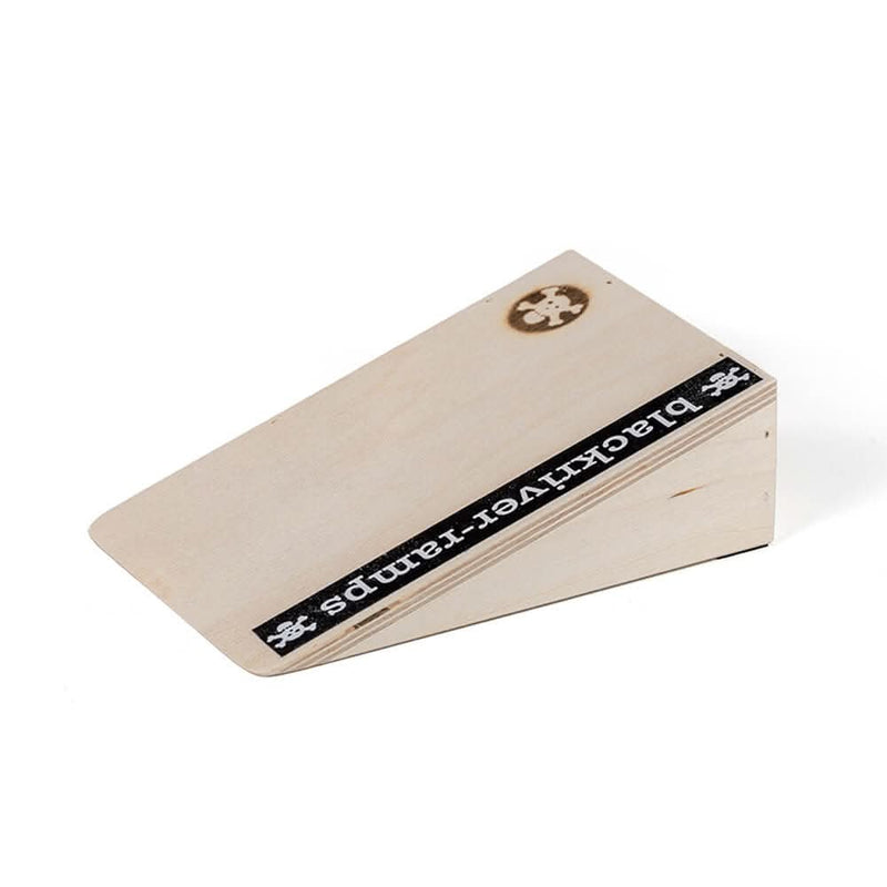 Se Blackriver Street-Kicker (fingerboards) One size ✔ Kæmpe udvalg i  Blackriver ✔ Hurtig levering: 1 - 2 Hverdage samt billig fragt - Varenummer: JUCO-BR1001080 og barcode / Ean: &