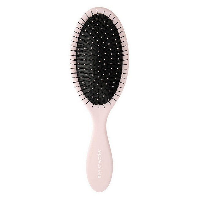 BrushWorks Oval Detangling Hair Brush i farven pink
