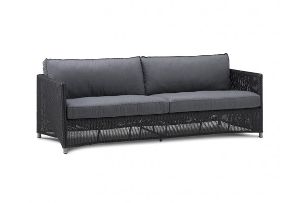 Se Cane-line Diamond 3 pers. sofa m/hynder - Graphite/Grey ❤ Kæmpe udvalg i -20% - Køb online på udsalg og tilbud lige nu ❤ Meget billig fragt og hurtig levering - Varenummer: Havemøbelland-DK2950 og barcode / Ean: 5711877033644 på lager - Udsalg på CANE-LINE - Cane-line Havesofa- og Loungemøbler Få op til 69% i rabat - Tusindvis af varer fra over 2.739 brands