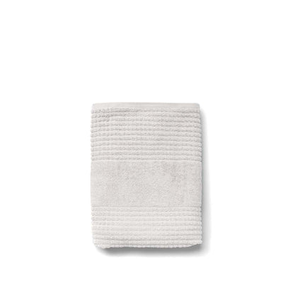 Se Juna - Check Håndklæde lys grå 50x100 cm ✔ Kæmpe udvalg i Juna ✔ Hurtig levering: 1 - 2 Hverdage samt billig fragt - Varenummer: RKTK-JU615052 og barcode / Ean: '5713397150528 på lager - Udsalg på Spar op til 58% - Over 1354 kendte mærker på udsalg