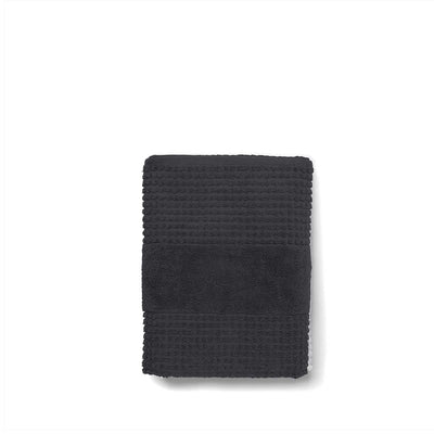Se Juna - Check Håndklæde mørk grå 50x100 cm ✔ Kæmpe udvalg i Juna ✔ Hurtig levering: 1 - 2 Hverdage samt billig fragt - Varenummer: RKTK-JU615057 og barcode / Ean: '5713397150573 på lager - Udsalg på Spar op til 55% - Over 1354 kendte mærker på udsalg