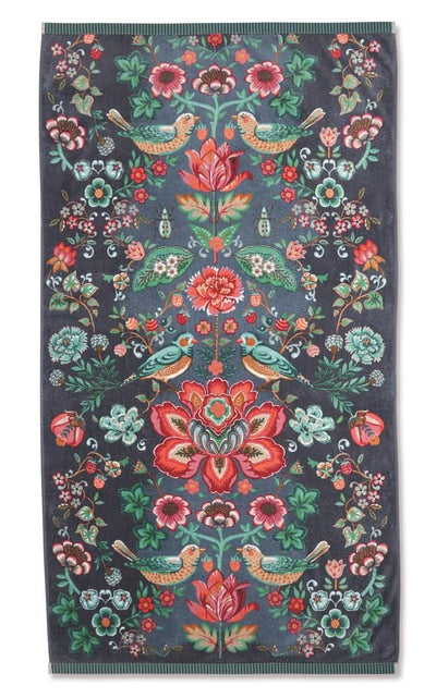 Se Pip Studio Oh my darling beachtowel Dark Blue på udsalg! Billigt tilbud med hurtig levering (1-2 hverdage). Spar op til 65% på Pip Studio håndklæder.