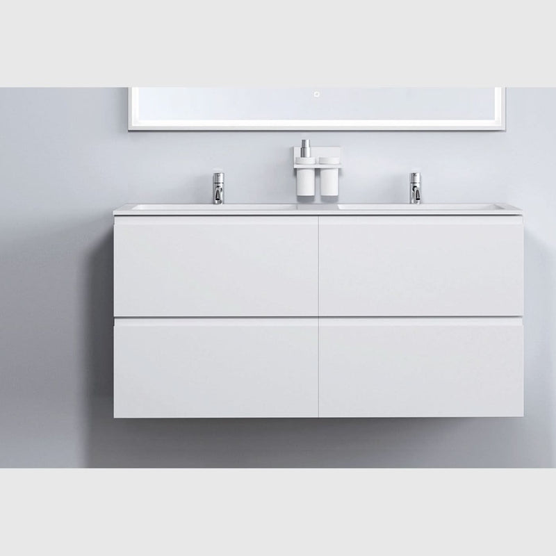Se tilbud på Copenhagen Bath Malmö 120 kabinet med dobbelt Romsø vask - mat hvid. Billigt udsalg! Køb online nu. Hurtig levering: 1-2 hverdage. Varenummer: BADE-38075056783549.