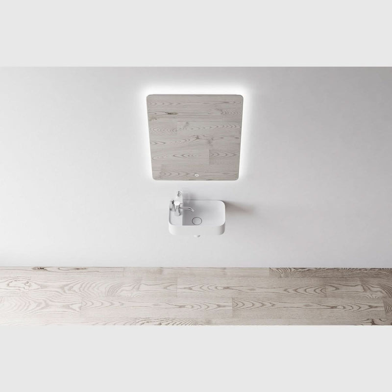 Se tilbud på Copenhagen Bath Yuno LR 55 - mat hvid! Billigt udsalg, hurtig levering (1-2 hverdage) og billig fragt. Varenummer: BADE-38043675984061. På lager.