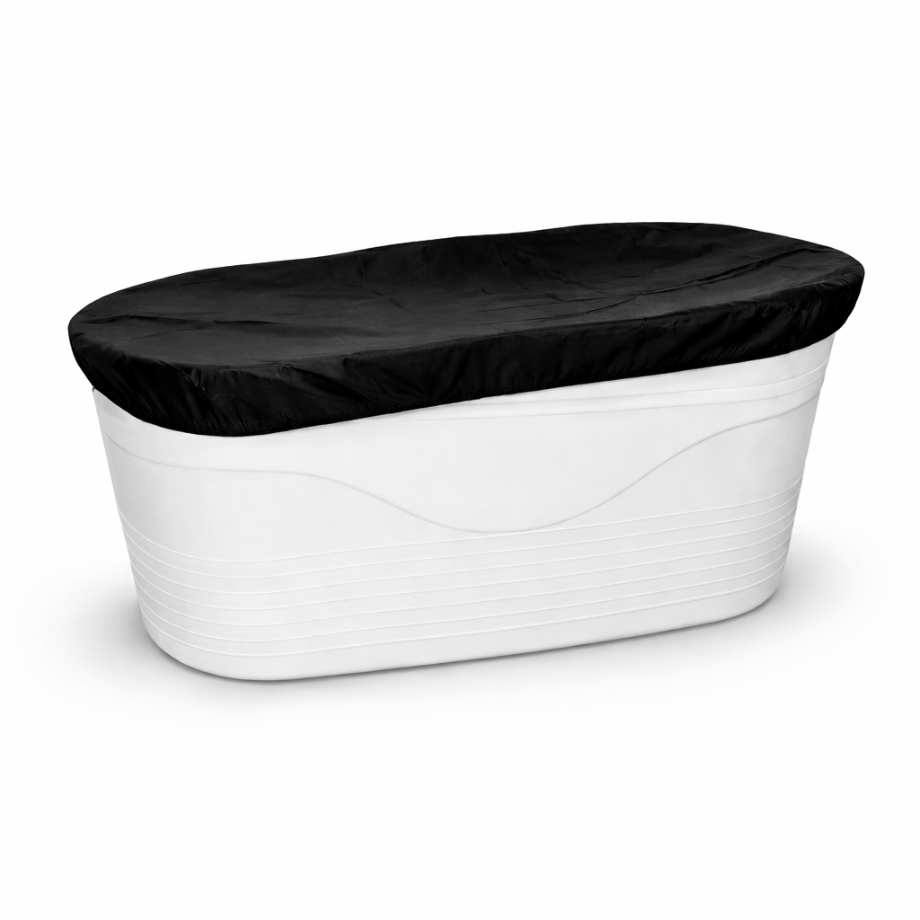 Badecover til badebalje, der beskytter badet i haven