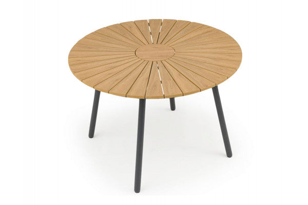 Se DaneLine Adam Havebord - Nonwood - Ø110 cm - Grå ❤ Billig fragt og hurtig levering - Varenummer: Havemøbelland-DK3970 - Udsalg på HAVEBORDE - Vedligeholdelsesfrie haveborde Op til 63% rabat - Find tilbud fra over 2.739 mærker