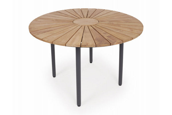 Se DaneLine Eva Teak Havebord - Ø110 cm - Grå ❤ Kæmpe udvalg i KERNETEAK - Køb online på udsalg og tilbud lige nu ❤ Meget billig fragt og hurtig levering - Varenummer: Havemøbelland-DK3755 - Udsalg på HAVEBORDE - Teak haveborde Få op til 67% i rabat - Shop udsalg fra mere end 1.798 mærker