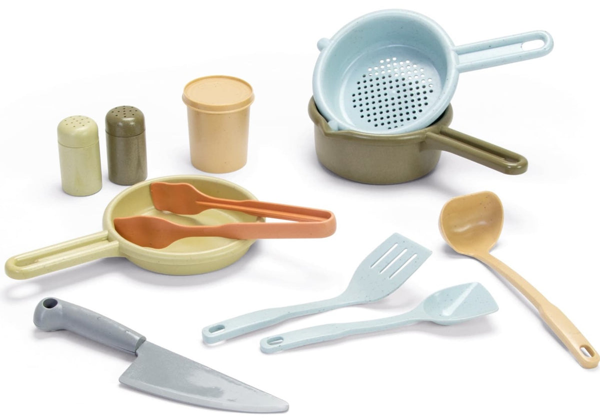 Se Dantoy BIO plast køkkensæt 12 dele ✔ Kæmpe udvalg i Dantoy - Køb online på udsalg og tilbud lige nu ✔ Meget billig fragt og hurtig levering - Varenummer: MMAction-233021 og 5701217056013 på lager - Udsalg på Legekøkken Tilbehør Få op til 67% i rabat - Over 1.798 mærker samlet på udsalg