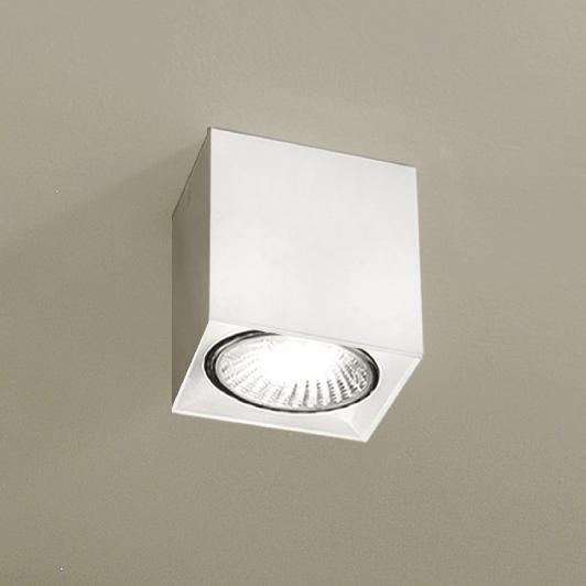 Milan Dau loftlampe i hvid designet af Flemming Bjørn