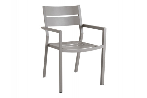 Se Delia Stabelstol m/armlæn - Beige ❤ Super billig fragt og lynhurtig levering - Varenummer: Havemøbelland-DK4264 og barcode / Ean: 7393260051527 på lager - Udsalg på HAVESTOLE - Vedligeholdelsesfrie havestole Få op til 67% i rabat - Tusindvis af varer fra over 2.739 brands