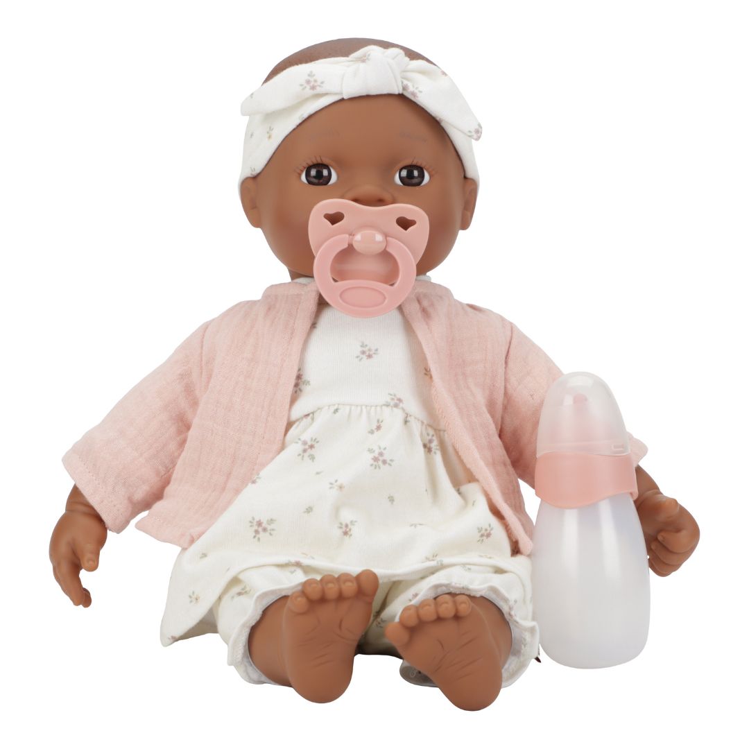 Babydukken Noa på 36 cm fra Little Dutch med blød krop og tilbehør