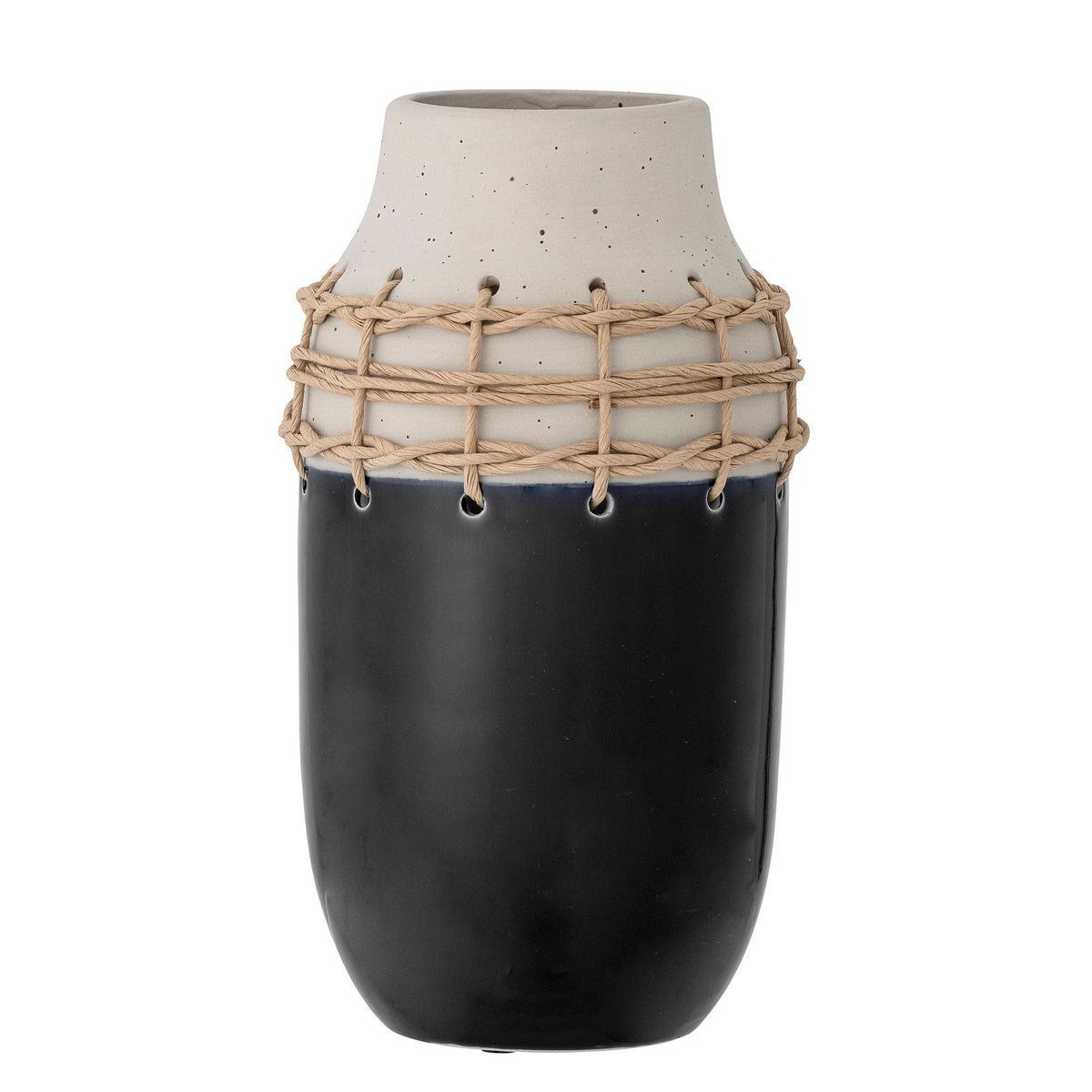 Se BLOOMINGVILLE Janie Vase, Sort, Keramik ❤ Kæmpe udvalg i Bloomingville - Køb online på udsalg og tilbud lige nu ❤ Meget billig fragt og hurtig levering - Varenummer: Boboonline-91065 og barcode / Ean: 5711173288953 på lager - Udsalg på Interiør,Dekoration,Vaser, urtepotter og krukker,
Interiør,
Dekoration,
Bloomingville,
Samarbejdspartnere - B varer, Store besparelser – op til 77% - Shop over 2.281 kendte brands på udsalg