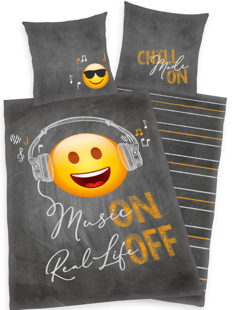 Se Emot!x Music ON - Real Life OFF Sengetøj (100 procent bomuld) ✔ Kæmpe udvalg i Bolig Magasin - Køb online på udsalg og tilbud lige nu ✔ Billig fragt og hurtig levering - Varenummer: MMAction-2010212 og 4006891929365 på lager - Udsalg på Gaming Sengetøj til Børn Få op til 67% i rabat - Find over 1.798 mærker på udsalg