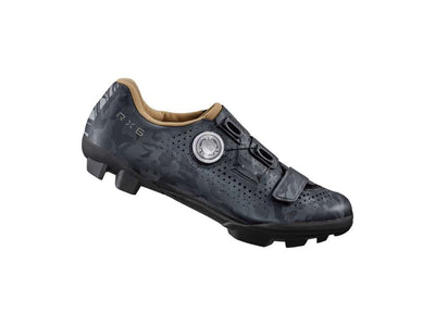 Se Shimano RX600 - Cykelsko Gravel RX6 - Dame - Stone Grey - Str 41 ✔ Kæmpe udvalg i Shimano ✔ Meget billig fragt og hurtig levering: 1 - 2 hverdage - Varenummer: CKP-4550170638672 og barcode / Ean: '4550170638672 på lager - Udsalg på Cykelsko Spar op til 59% - Over 1312 kendte brands på udsalg