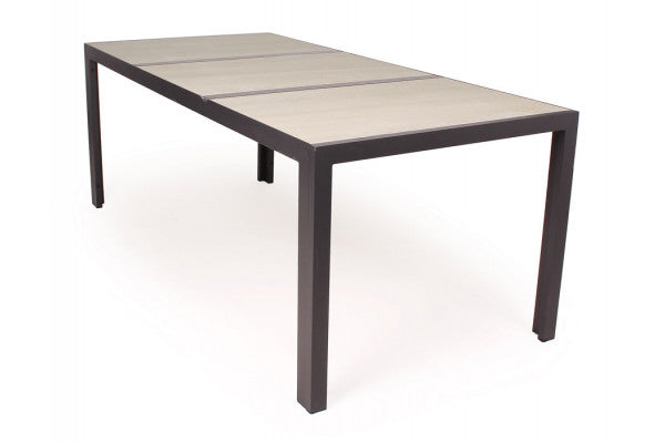 Se Fanø Keramik Havebord - 90x195 cm - Beige ❤ Lav fragtpris og hurtig levering - Varenummer: Havemøbelland-DK2214 og barcode / Ean: 5714988090117 på lager - Udsalg på HAVEBORDE - Vedligeholdelsesfrie haveborde Spar stort – op til 59% - Eksklusivt udsalg på over 2.739 brands