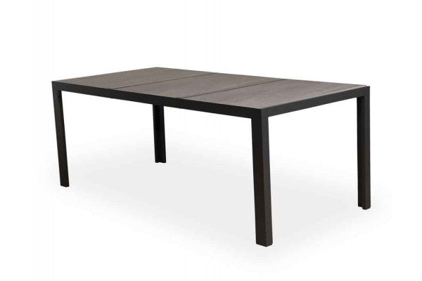 Se Fanø Keramik Havebord - 90x195 cm - Grå ❤ Hurtig levering til lave fragtpriser - Varenummer: Havemøbelland-DK2215 og barcode / Ean: 5709386485412 på lager - Udsalg på HAVEBORDE - Vedligeholdelsesfrie haveborde Spar helt op til 73% - Over 739 kendte brands på udsalg