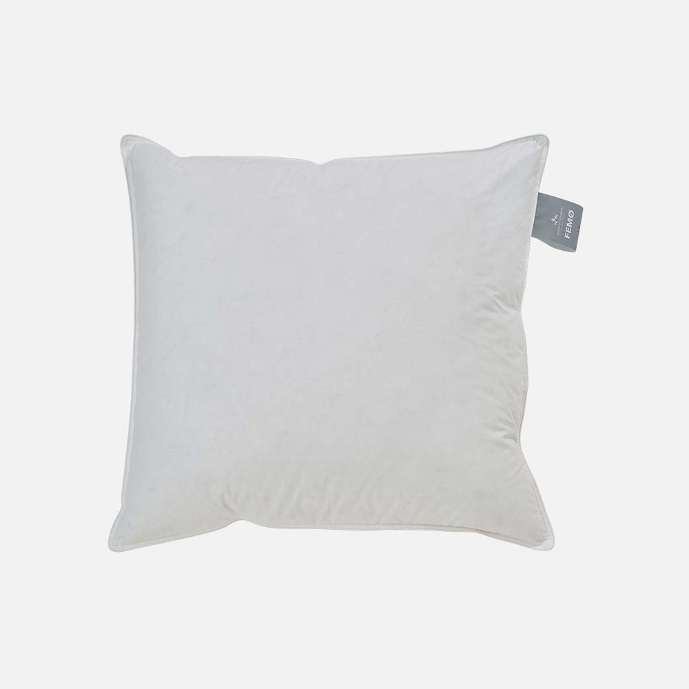 Se Quilts of Denmark FEMØ 3-kammer dunspude - Mellem ❤ Kæmpe udvalg i Quilts of Denmark - Køb online på udsalg og tilbud lige nu ❤ Meget billig fragt og hurtig levering - Varenummer: HomeFeeling-9337 og barcode / Ean: 5768892450802 på lager - Udsalg på Hovedpuder - Dunpuder - Alle hovedpuder Få op til 67% i rabat - Tusindvis af varer fra over 2.739 brands