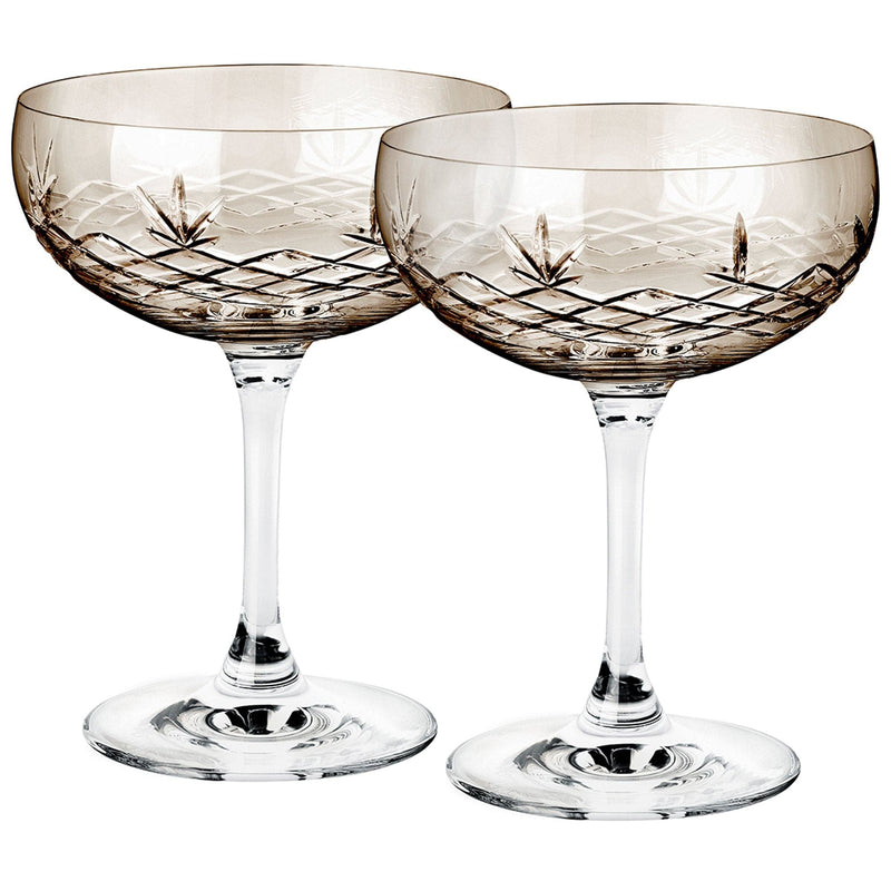 Se Frederik Bagger Crispy Gatsby Champagneglas Copal ✔ Kæmpe udvalg i Frederik Bagger ✔ Meget billig fragt og hurtig levering: 1 - 2 hverdage - Varenummer: KTO-10491 og barcode / Ean: &