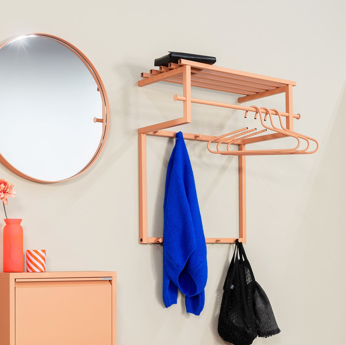 Se Razor - Hattehylde i terracotta farvet metal ❤ Kæmpe udvalg i 3-nordic - Køb online på udsalg og tilbud lige nu ❤ Super billig fragt og lynhurtig levering - Varenummer: 3-nordic-8648 og barcode / Ean: på lager - Udsalg på Entre - Hattehylder Få op til 67% i rabat - Tusindvis af varer fra over 2.739 brands