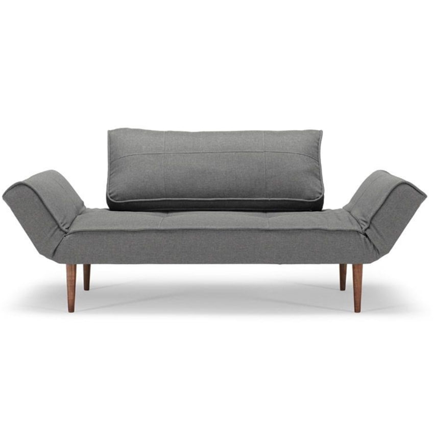 Zeal Styletto daybed i dark grey fra Innovation Living, designet af Per Weiss