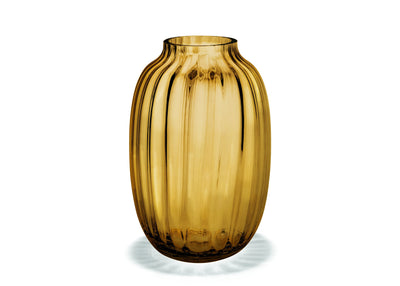 Se Holmegaard - Primula Vase, amber, 25,5 cm ❤ Stort online udvalg i Holmegaard ❤ Meget billig fragt og hurtig levering: 1 - 2 hverdage - Varenummer: RKTK-HO4340394 og barcode / Ean: '5706422105051 på lager - Udsalg på Spar op til 61% - Over 1122 kendte brands på udsalg