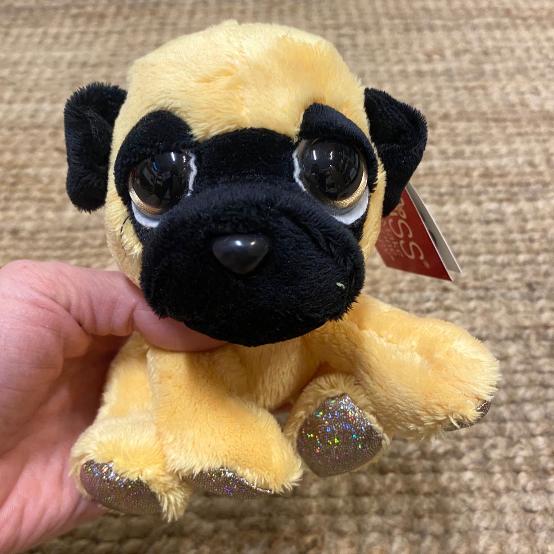Lille gul bamsehund med store øjne og sølvglitter på poterne, 17 cm