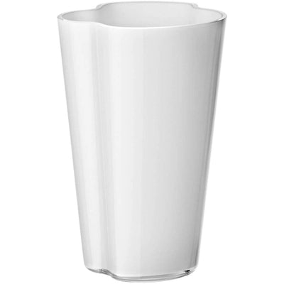 Se Iittala Aalto vase, 22 cm., hvid ✔ Stort online udvalg i Iittala ✔ Hurtig levering: 1 - 2 Hverdage samt billig fragt - Varenummer: KTO-1024741 og barcode / Ean: '6411923660037 på lager - Udsalg på Vase Spar op til 53% - Over 1354 design mærker på udsalg
