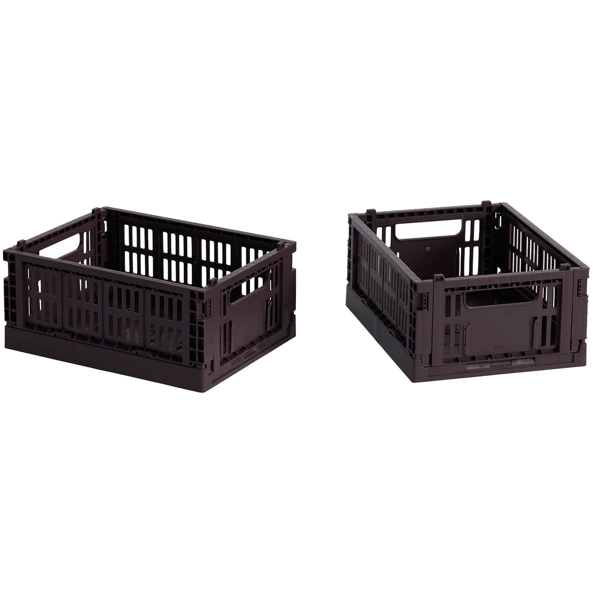 To bordeauxfarvede HAY Colour Crate Mini opbevaringskasser