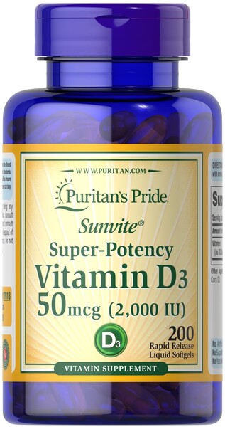Glas med Puritan's Pride D3-vitamin 2000 IE, 200 bløde kapsler